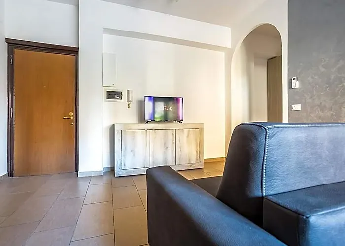 Aparthotel Portside 3*